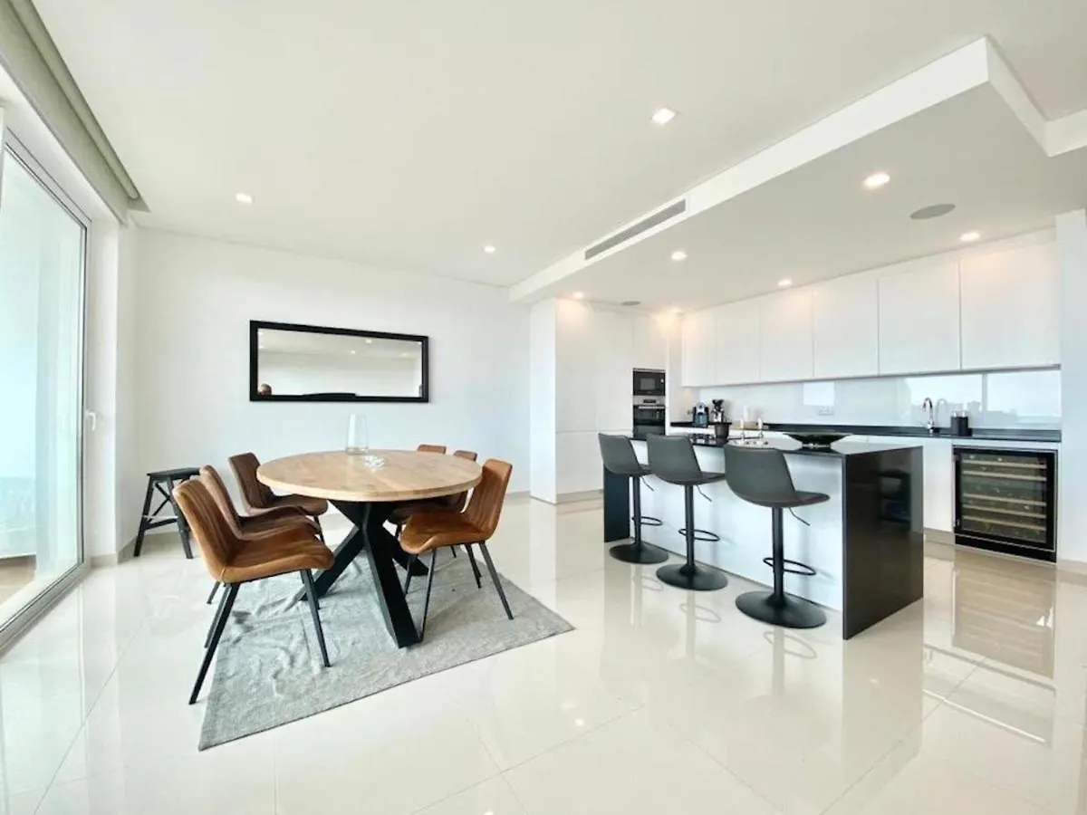 Penthouse By The Marina Apartment Lagos